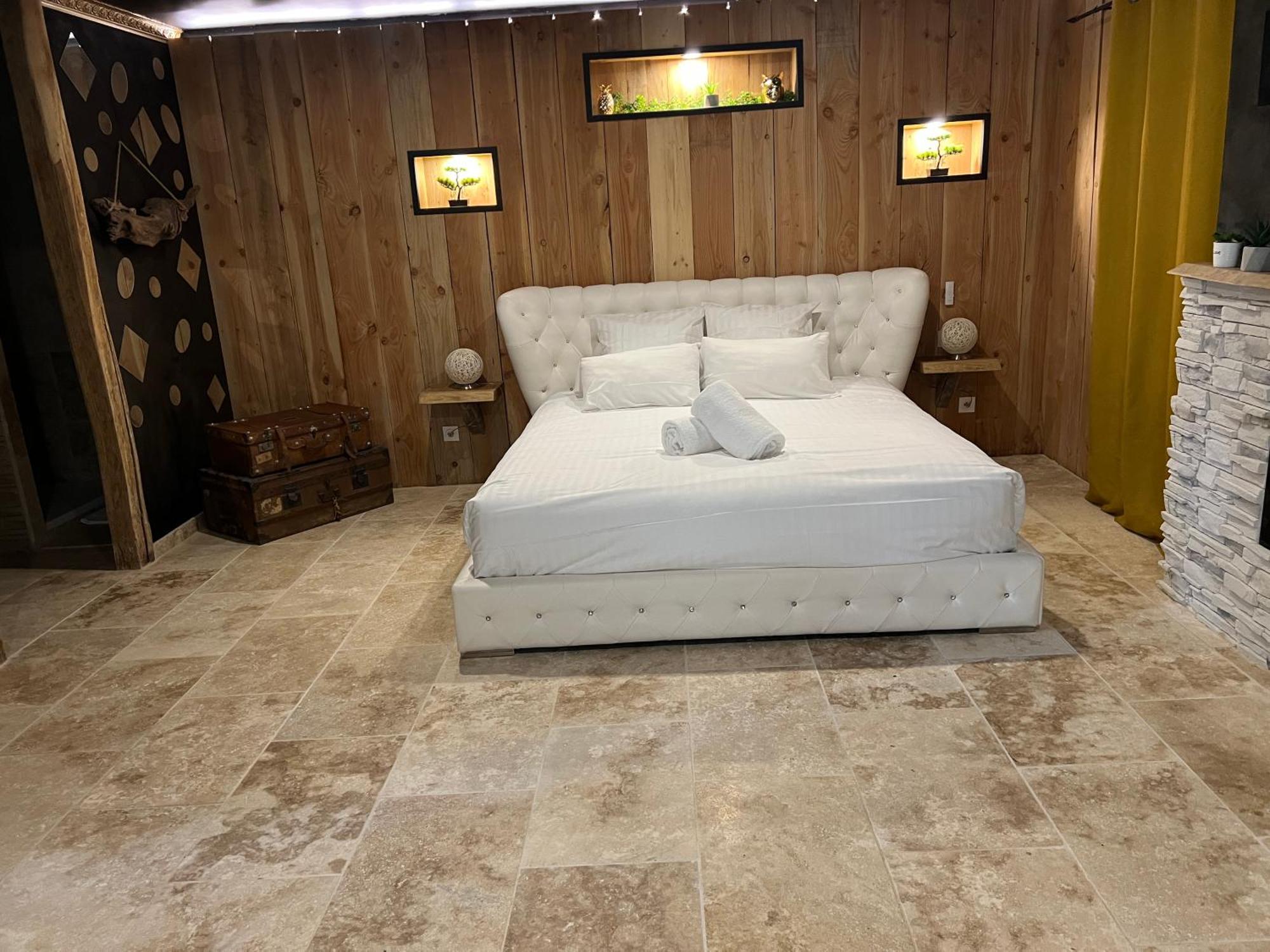 Le Lodge Des Charmes 5 Etoiles Leves Екстериор снимка