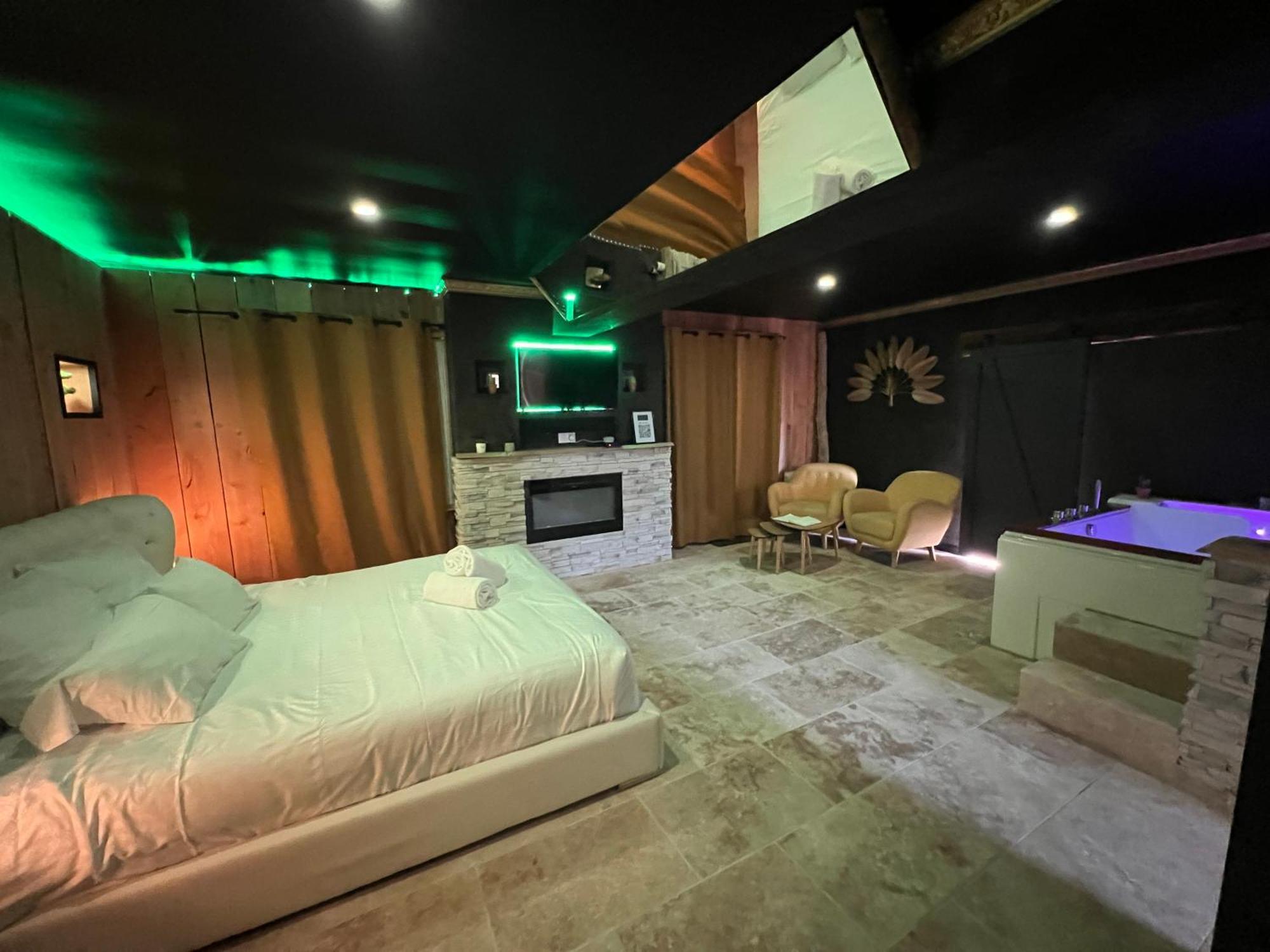 Le Lodge Des Charmes 5 Etoiles Leves Екстериор снимка