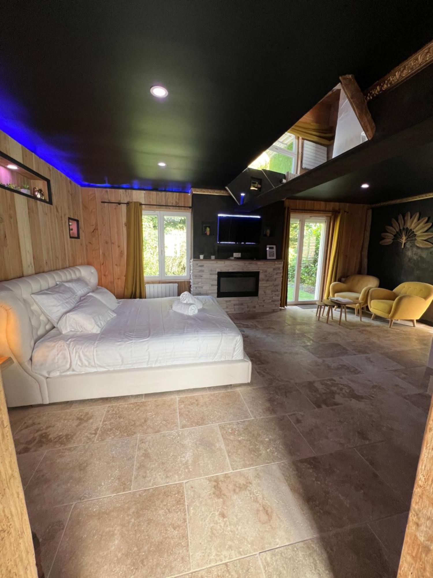 Le Lodge Des Charmes 5 Etoiles Leves Екстериор снимка