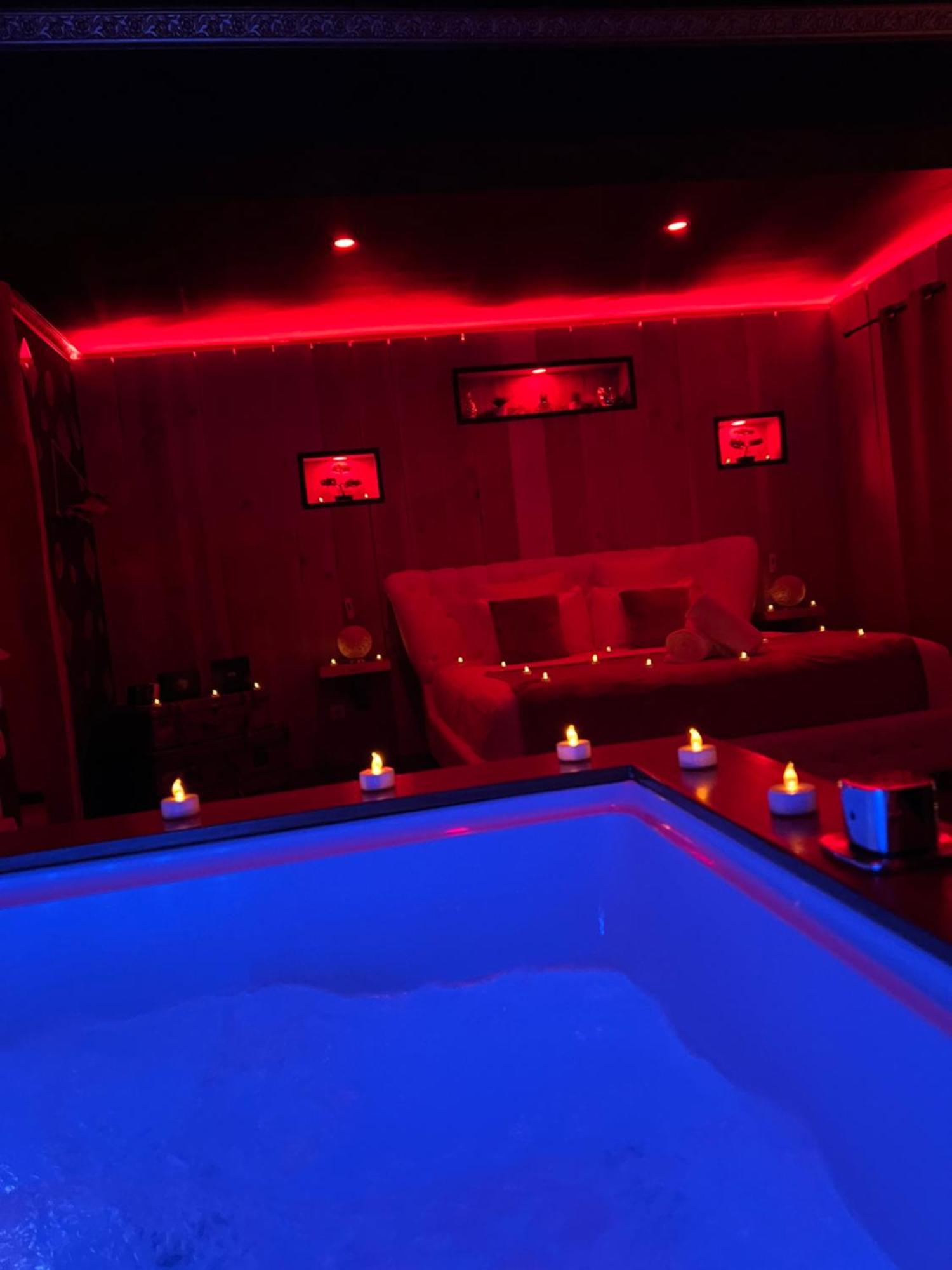 Le Lodge Des Charmes 5 Etoiles Leves Екстериор снимка